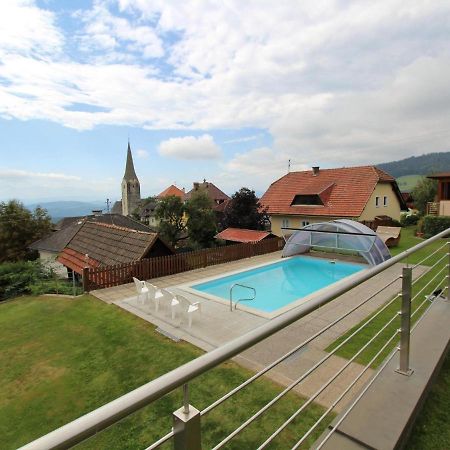 Schlossblick Apartment Liebenfels Exterior photo